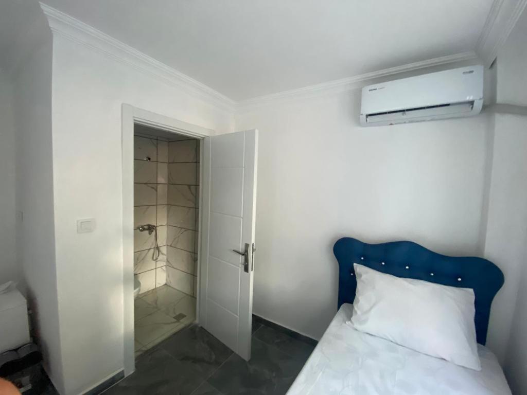 Centre Reach Otel Edirne Esterno foto