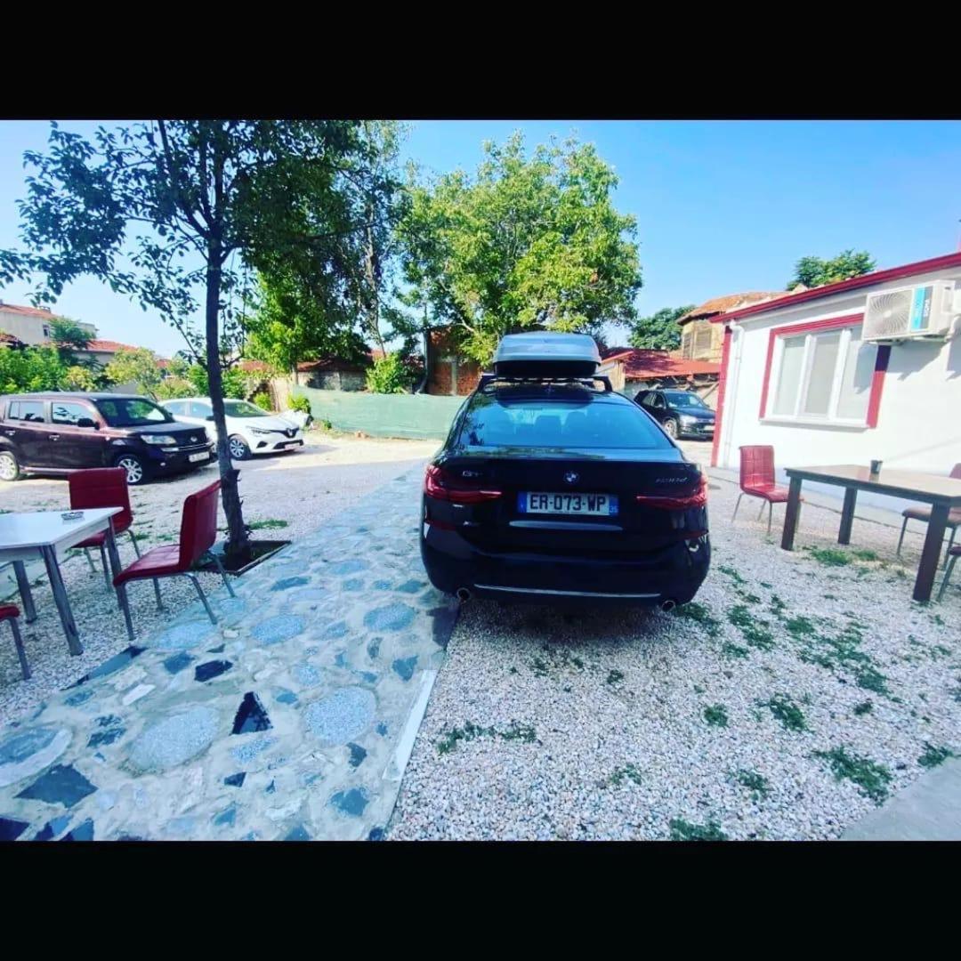 Centre Reach Otel Edirne Esterno foto